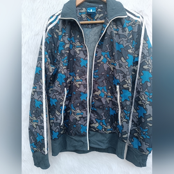 Adidas Windbreaker Jacket - Picture 3 of 7